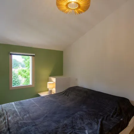 Prázdninový dům Cosy Maison Dans Le Perigord Noir Avec Jardin - Fr-1-616-237 *