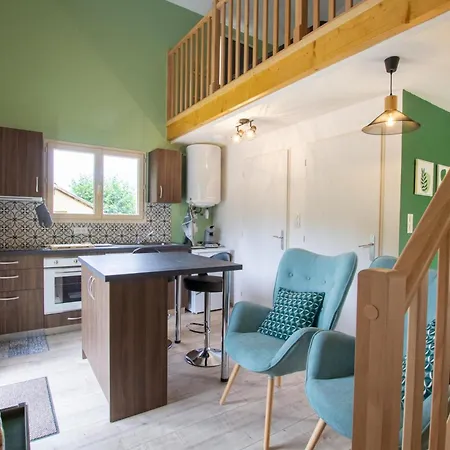 Cénac-et-saint-julien, 1 Pièce, 2 Personnes - Fr-1-616-237 Appartement *