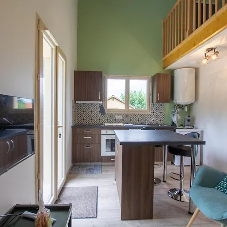 Cosy Maison Dans Le Perigord Noir Avec Jardin - Fr-1-616-237 *